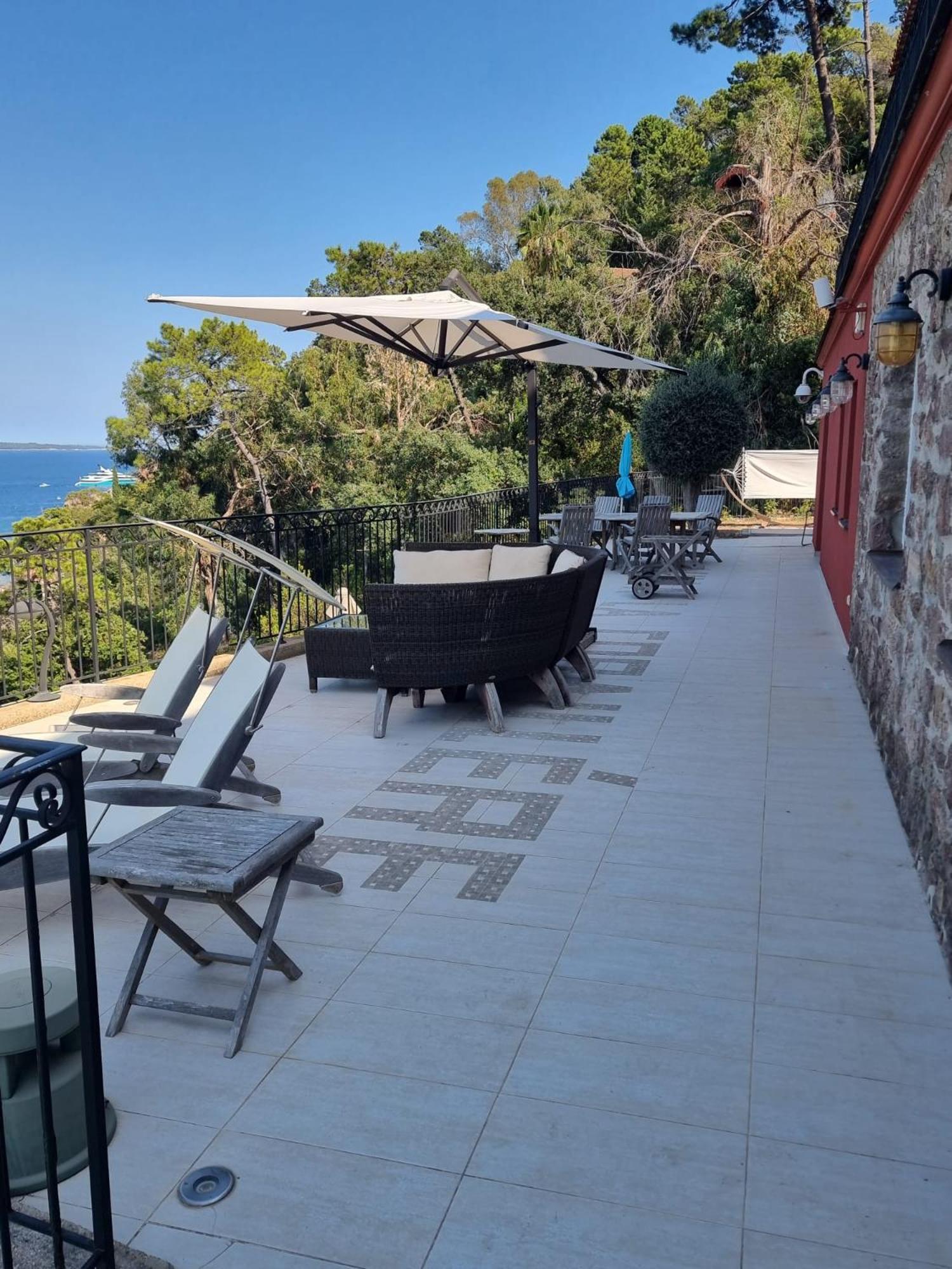 Villas And Suites La Coraillere Resort Théoule-sur-Mer Zimmer foto